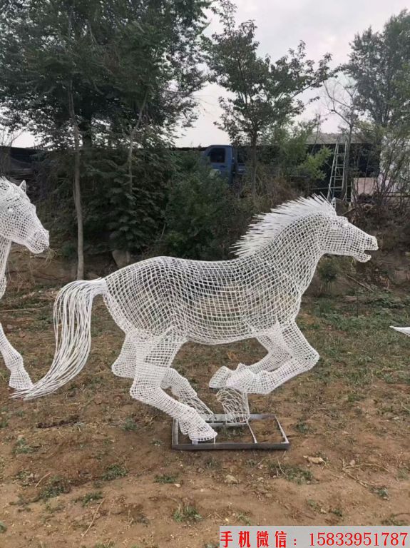 铁艺镂空马奔腾雕塑，马儿奔跑雕塑，创意马雕塑7