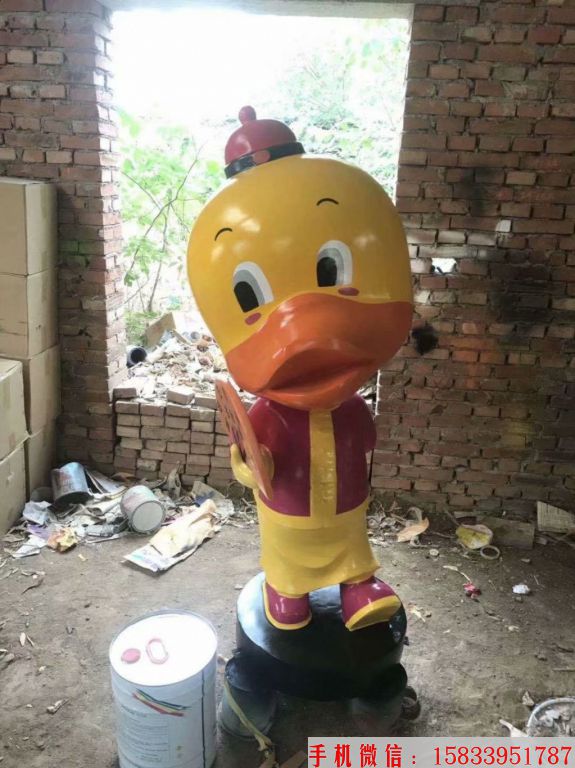 玻璃钢卡通小鸭子雕塑 玻璃钢卡通小鸭子雕塑